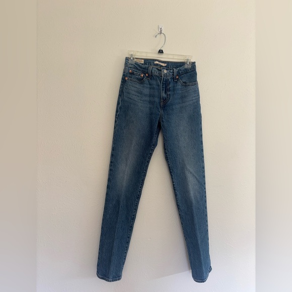 Levi’s Premium Wedgie Slim Jeans 26 - Picture 3 of 6